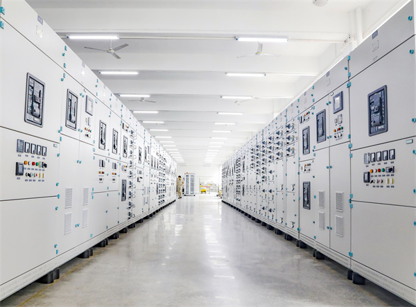 Sivacon 8PT 低壓柜(西門子授權(quán)生產(chǎn))